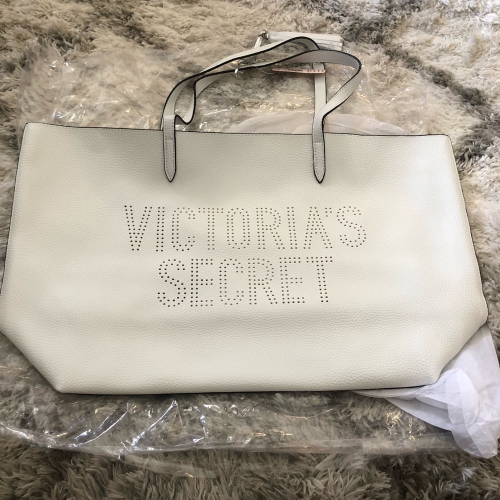 Brand NEW Victoria Secret Tote!